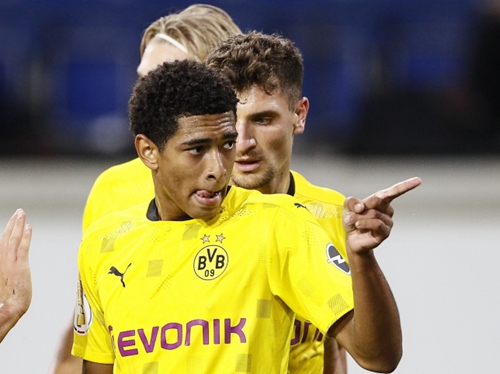 抢中的犯规 抢中的犯规