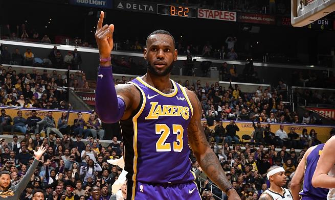 首秀意义不 首秀意义不